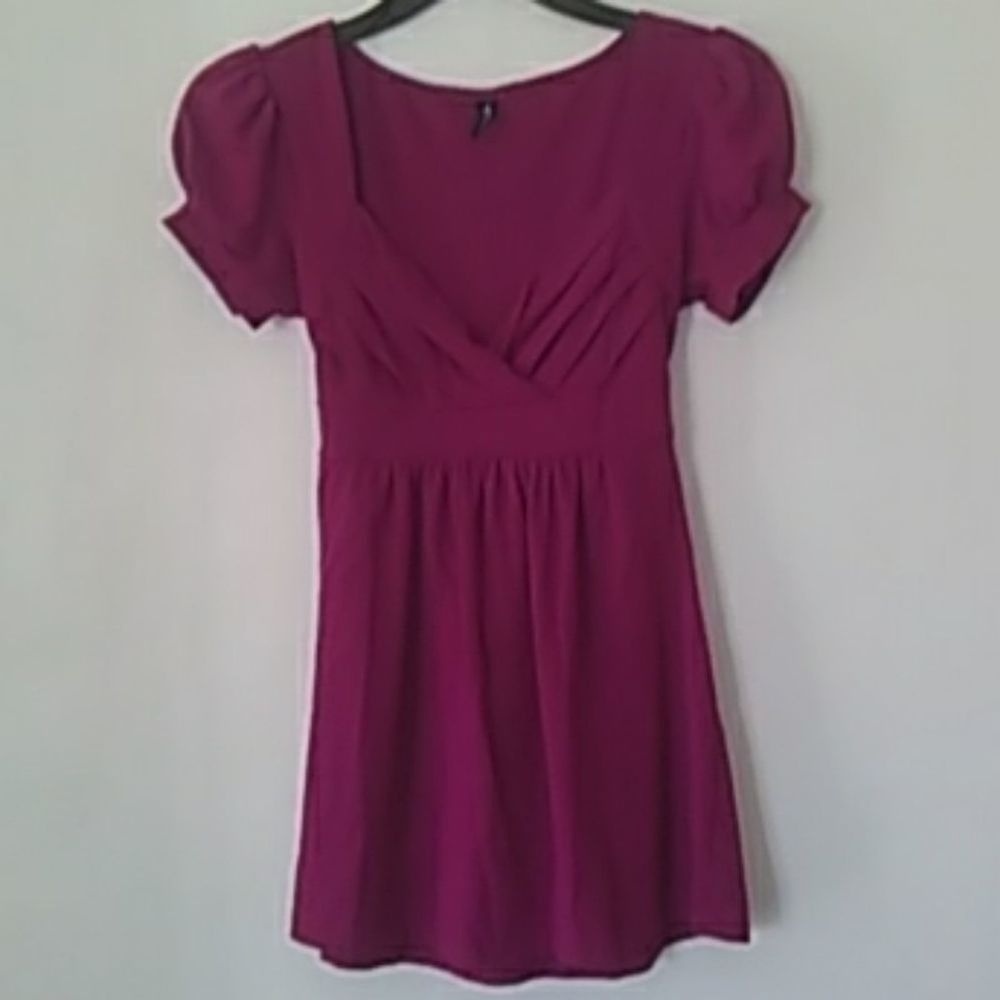Heart Soul Blouse Purple Puff Sleeve V Neck